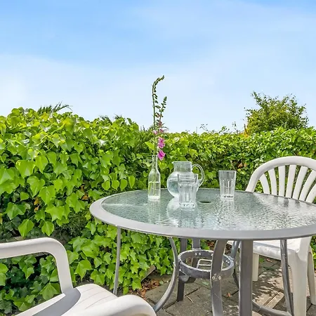 Eilke - 50m From The Sea In Djursland And Mols By Interhome