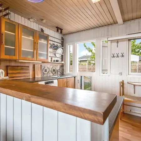 Eilke - 50m From The Sea In Djursland And Mols By Interhome Holiday home Ronde