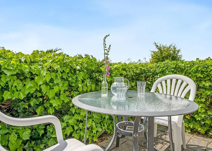 Eilke - 50m From The Sea By Interhome Vakantiehuis *